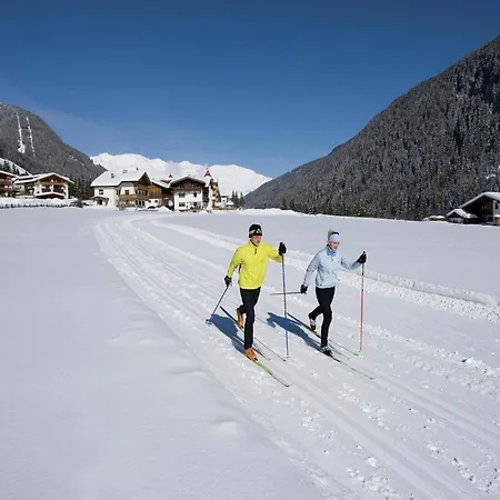 Apartment In Tyrol Near Ski Lift, Cleaning Included * Fuegen