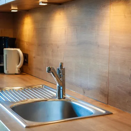 Apartment In Tyrol Near Ski Lift, Cleaning Included * Fuegen